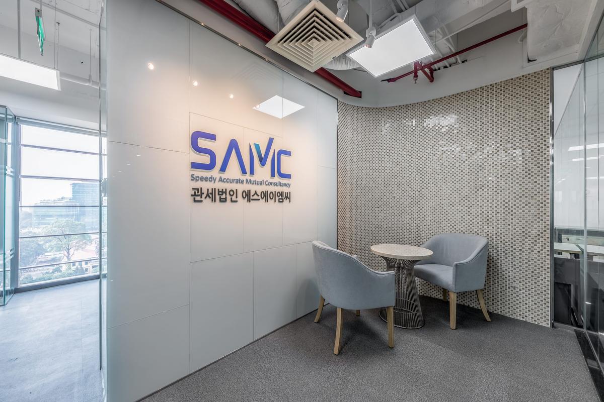 thiết kế nội thất văn phòng Crystal Design TPL facility 2