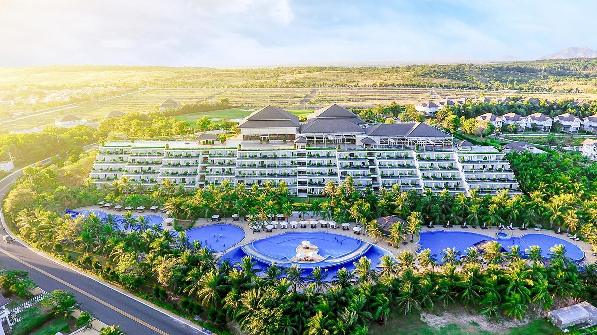 Tập đoàn Rạng Đông facility 2