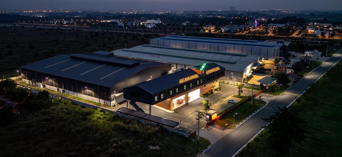 Nhà máy Inox Diệp Nam Phương - Stainless Steel Coil Center facility 2