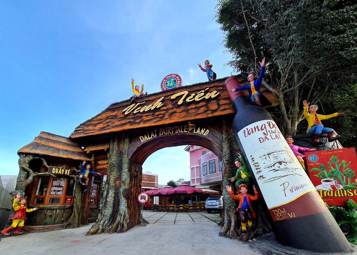 DALAT FAIRYTALE LAND facility 1