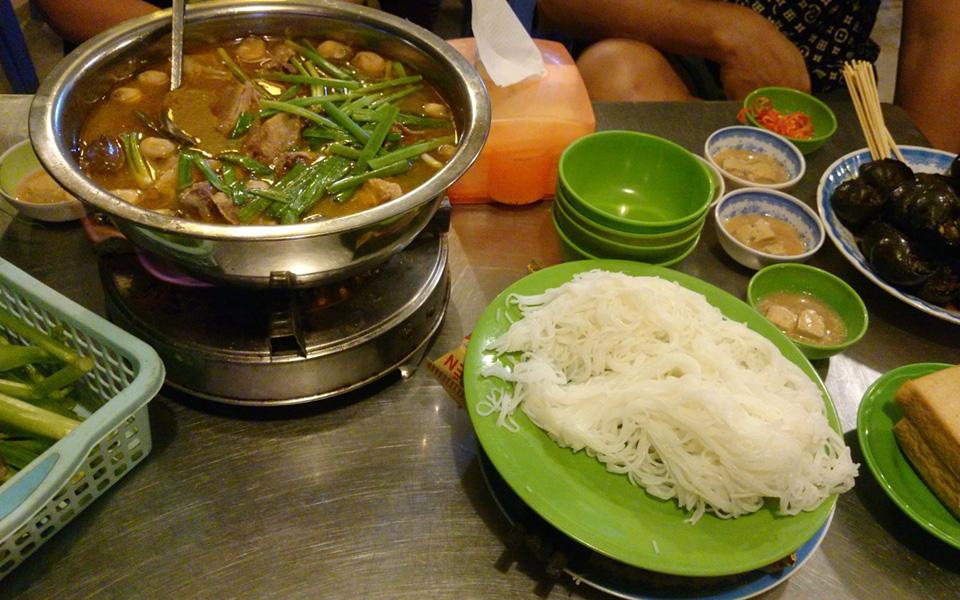 誠 giao 煮鴨鍋 facility 1