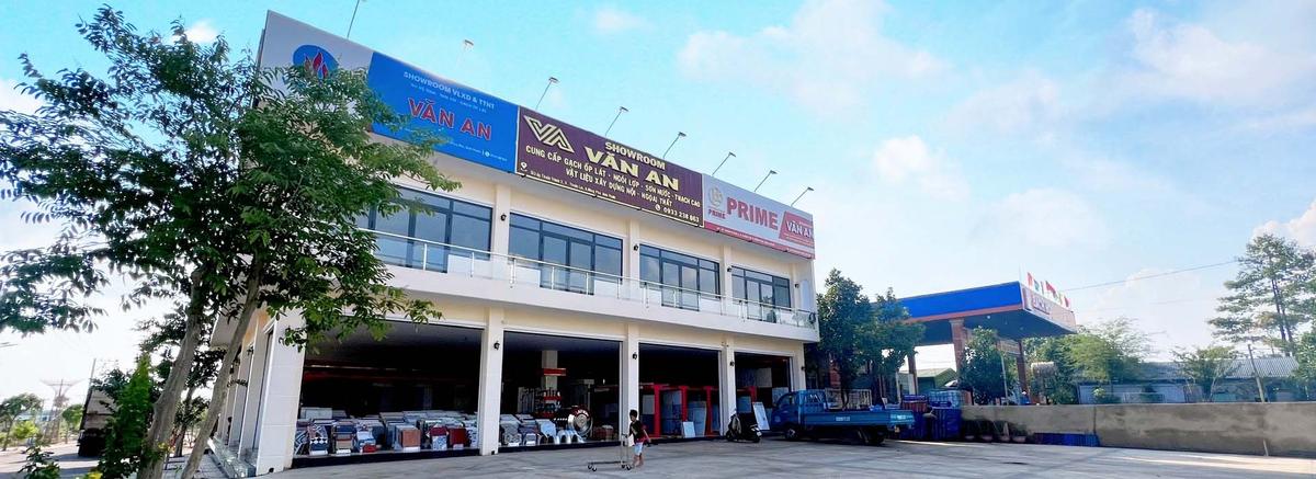 cửa hàng sơn, thạch cao Văn An facility 3